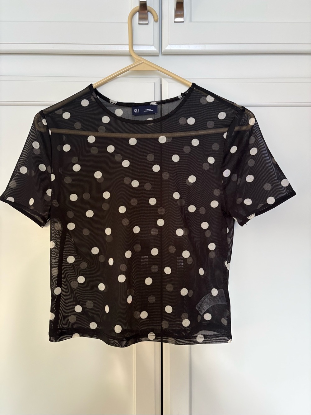 GAP Black Sheer Polka Dot Short Sleeve Tee